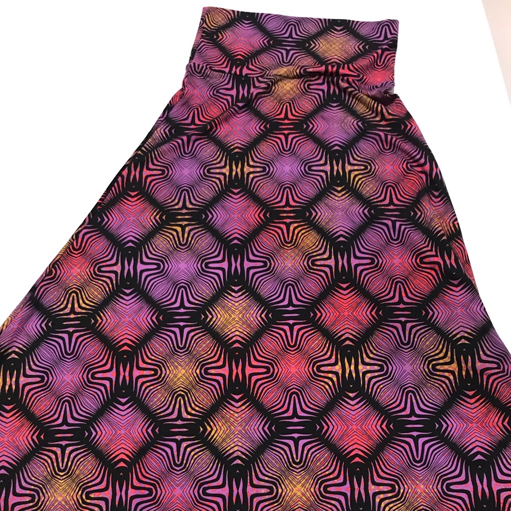Lularoe maxi skirt size small (2 + get 10% off)